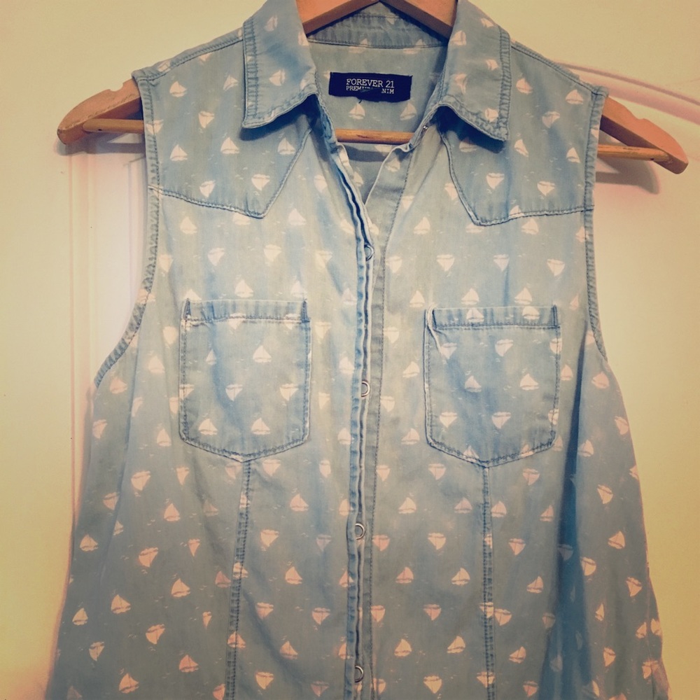 Sail boat sleeveless button up